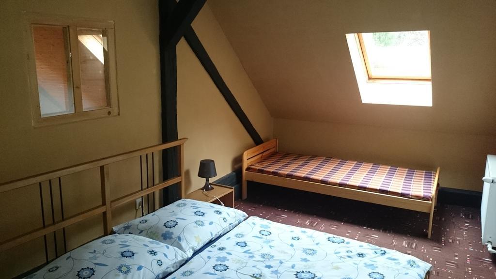Chalupa U Potoka Staré Hory Oda fotoğraf